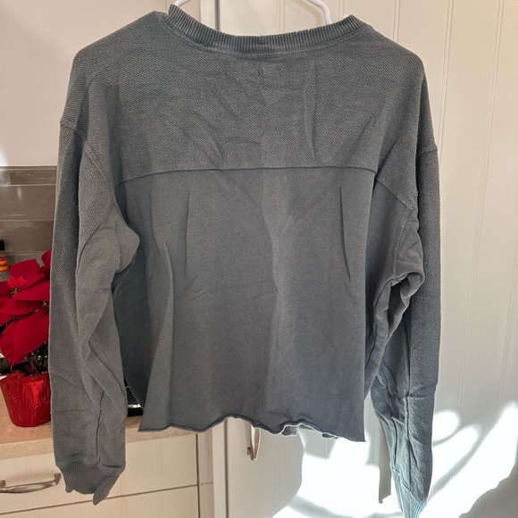 Aerie Sweatshirt - Picture 2 of 3